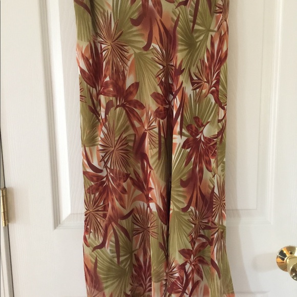 New York City Design Co. Tropical Print Skirt - Picture 4 of 7